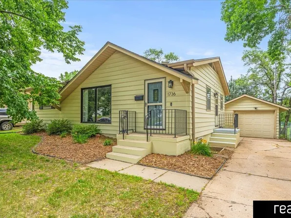 1736 N 84th St, Omaha, NE 68114