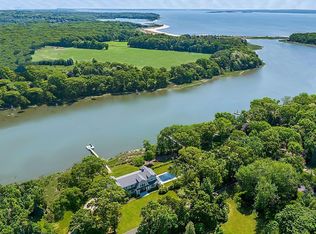 (Undisclosed Address), Peconic, NY 11958