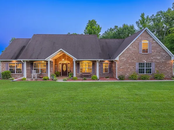 325 Shirley Ln, Texarkana, TX 75501