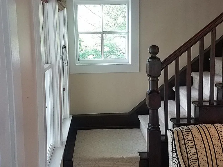 74 Sedgewick Ave — Photo 19