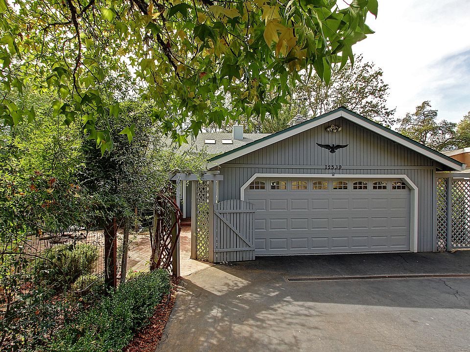 1st image of 12539 Lakeshore N