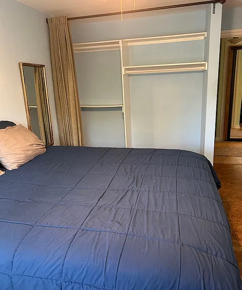 1645 Emerald St #2E — Photo 11