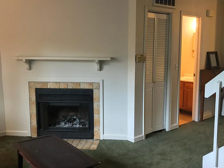 3480 Colorado Ave #D1 — Photo 5