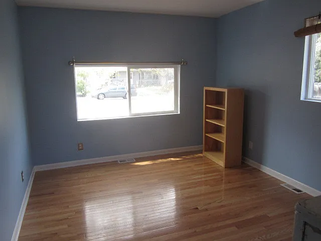 360 27th St — Photo 12