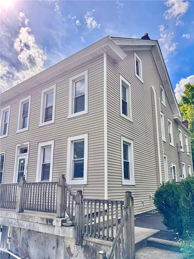 1 bed, 1.0 bath, 600 sqft, $1,065 — Photo 1