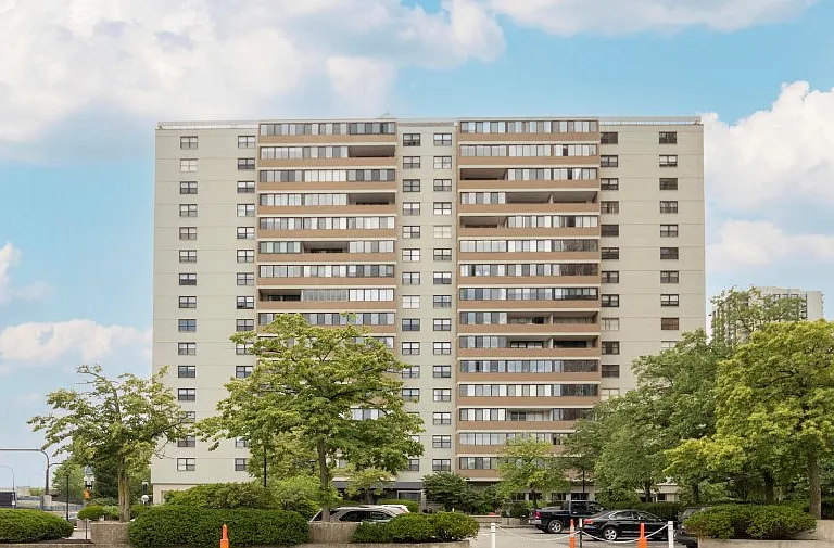 6 Whittier Pl #4E — Photo 12