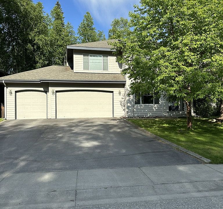 Three car garage