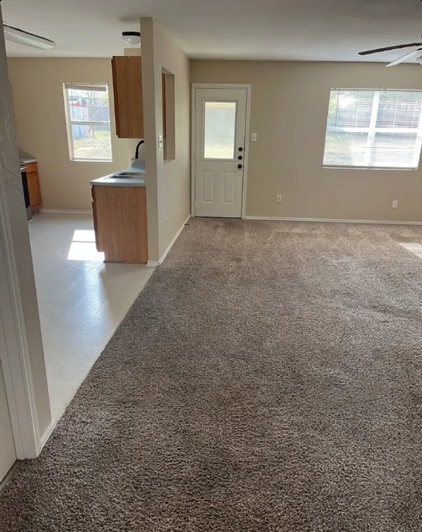 Building Photo - 4602 Greyhound Dr