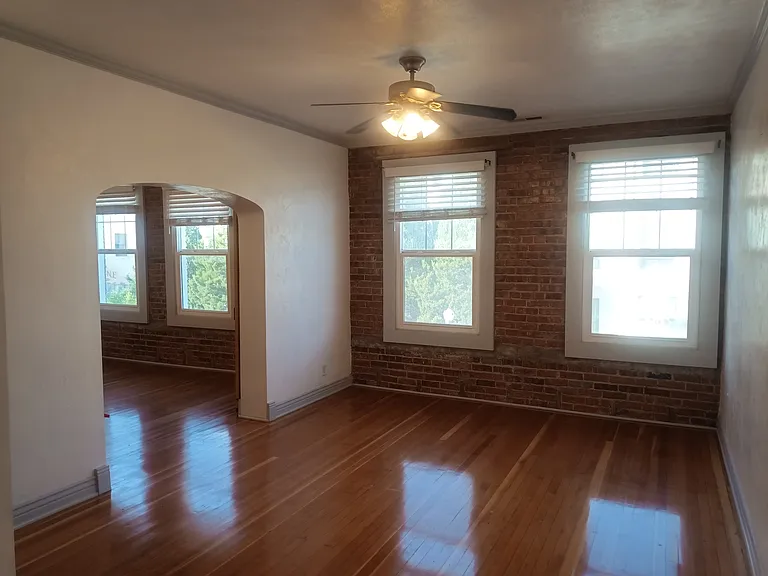 416 W Lewis St #101 — Photo 1