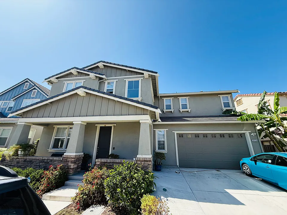 39729 Mule Deer St