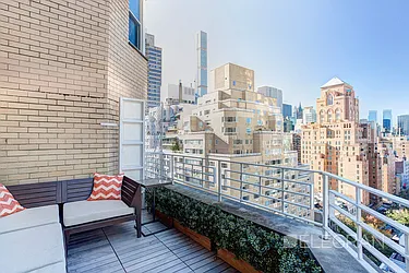 Sold by (Legacy) Elegran