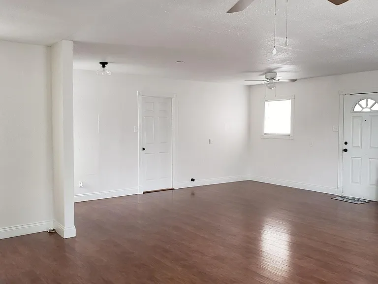 1111 Linares St #2 — Photo 10