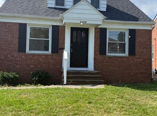21230 Tracy Ave, Euclid, OH 44123