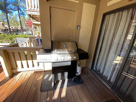 4th image of 214 Metz Dr APT 239