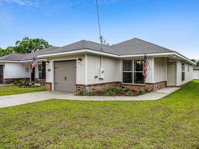 145 E Dogwood Ave, Defuniak Springs, FL, 32433