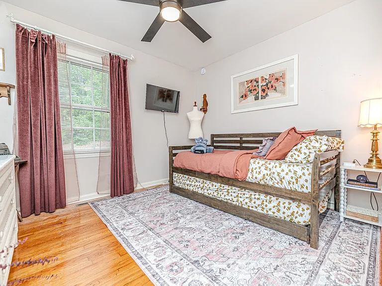 1107 Mohawk Ave — Photo 21