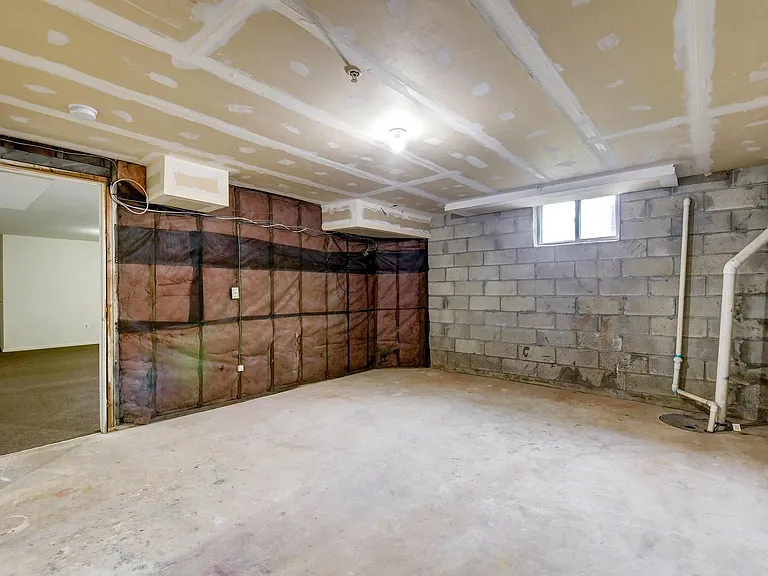 Storage (first Floor unit).