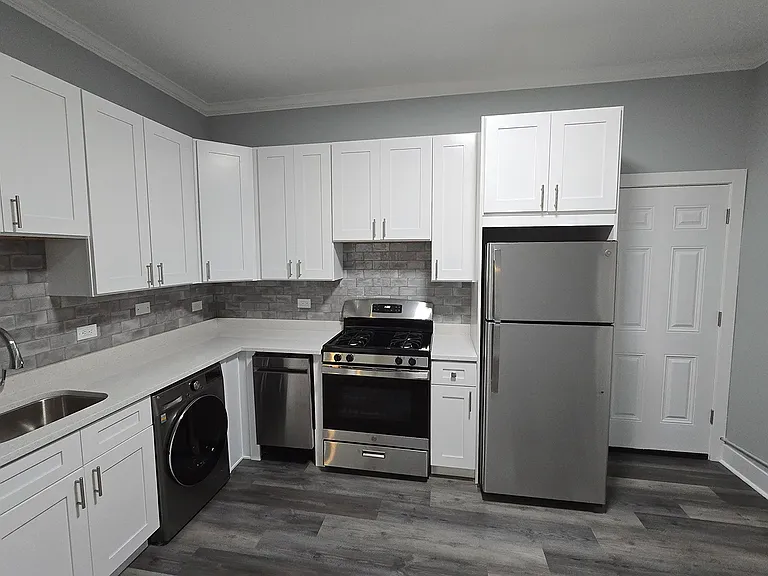 917 W Waveland Ave #A — Photo 4
