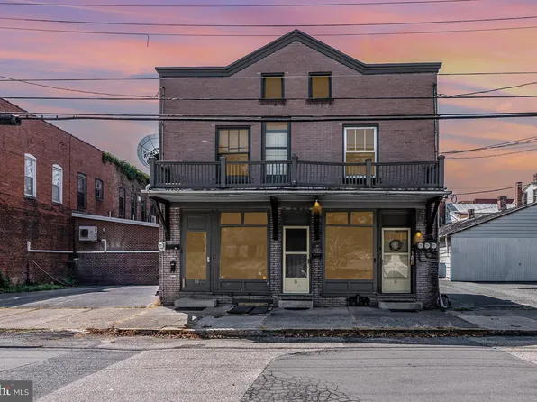 14 Penn Ave, Newport, PA 17074