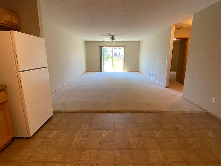 1611A Gunston Dr — Photo 5