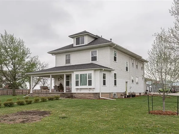 13021 K16 Hwy, Valley Falls, KS 66088