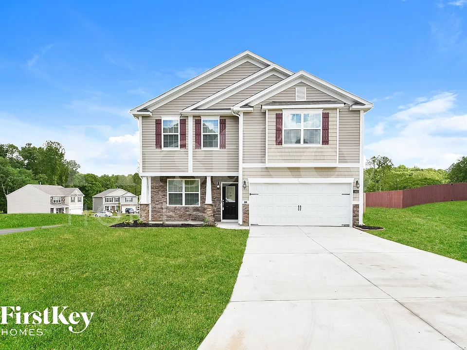 342 Royce Dr