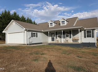 144 Timber Ridge Dr, Madisonville, TN 37354