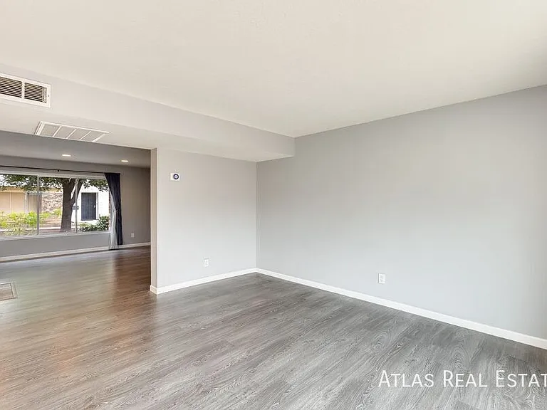 1649 W Hazelwood St — Photo 41