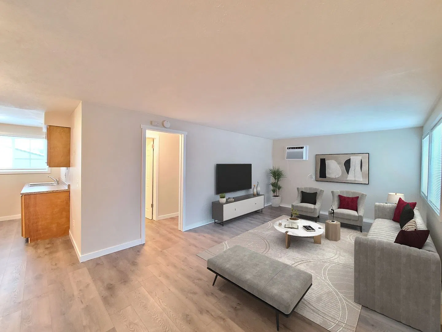 Horizon Apartments — Photo 3