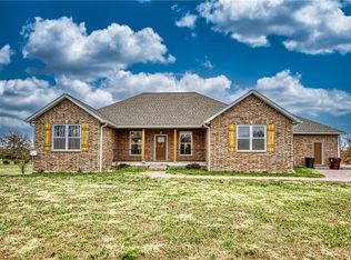 454 SW 35th Rd, Clinton, MO 64735