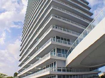 1st image of 540 West Ave APT 814