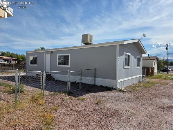 802 Robbie Ln, Canon City, CO 81212