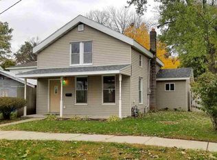 714 West St, Baraboo, WI 53913