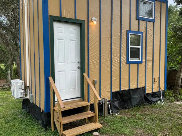 13999 SE 201st Ct, Umatilla, FL