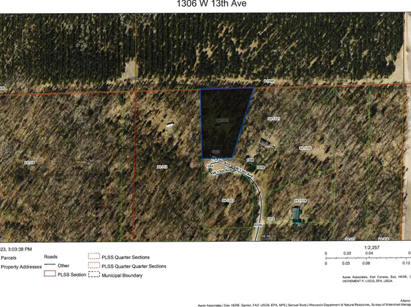1306 W 13th Ave, Friendship, WI 53934
