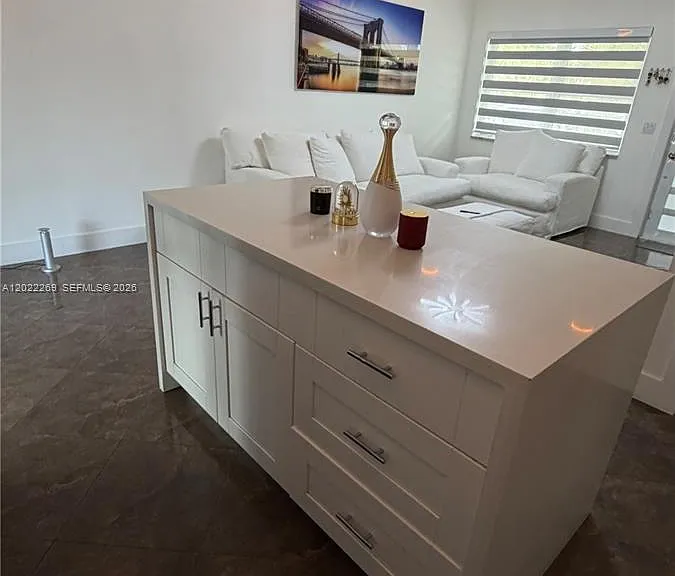 11500 SW 185th Ter — Photo 5