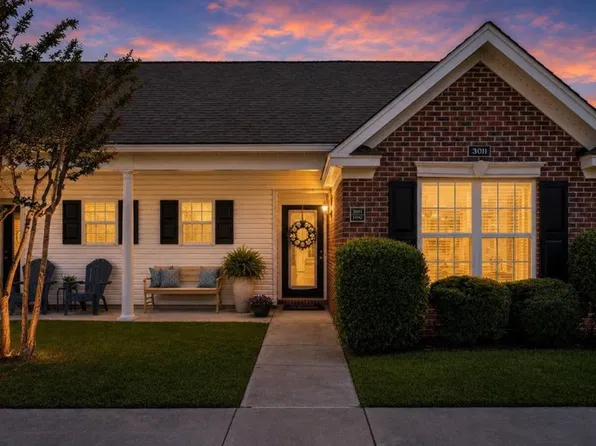 3012 Lauren Place Dr APT 104, Wilmington, NC 28405