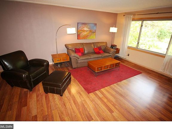 4th image of 22393 Rush Creek Dr
