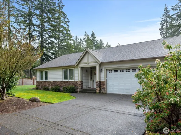 101 E Rhododendron Lane, Union, WA 98592