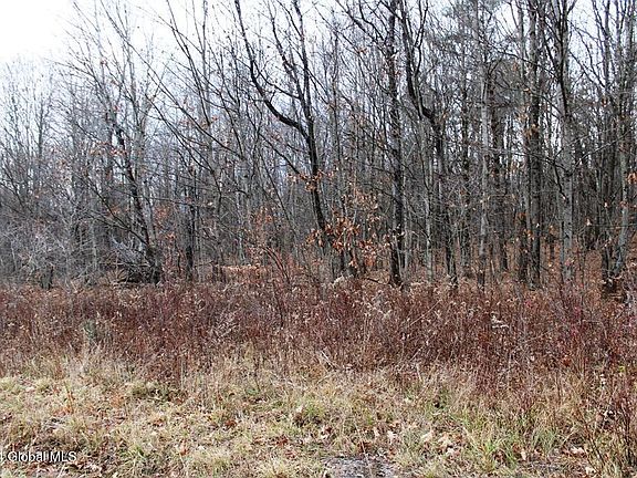 3rd image of 175 Connor Road