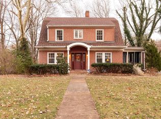 37 Kingston Dr, Belleville, IL 62223