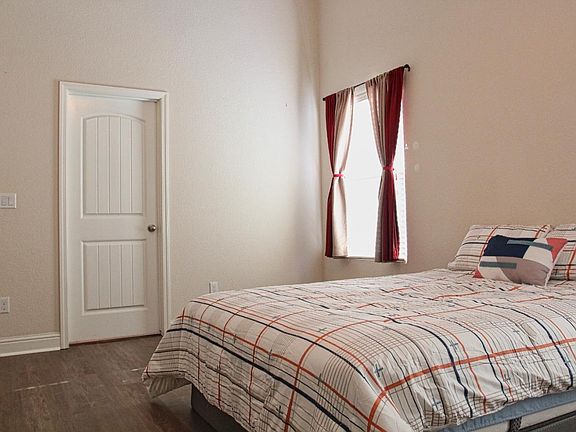 5th image of 2363 Narvaez Way
