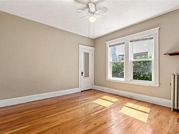 4th image of 40 George St #2