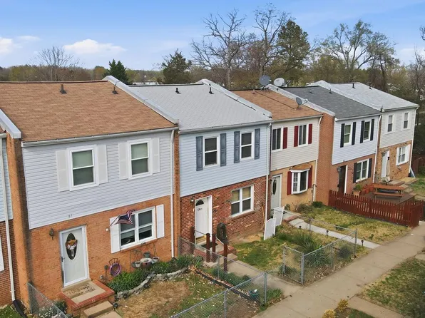 64 Bristol Ct, Stafford, VA 22556