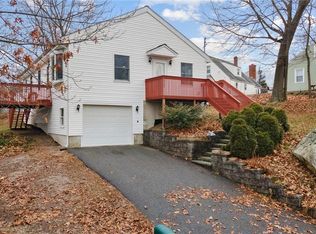 39 Richards Grove Rd, Quaker Hill, CT 06375