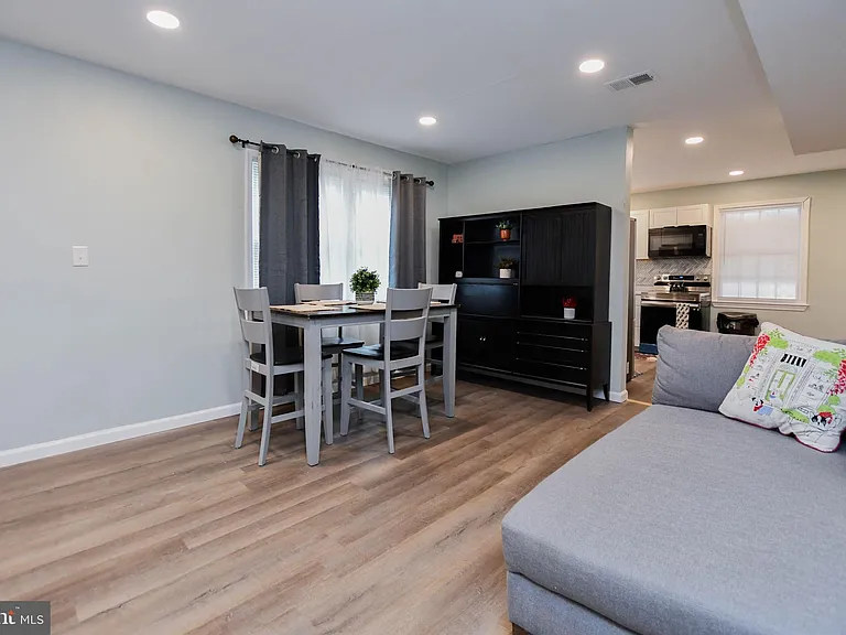 3802 Cedar Dr — Photo 23