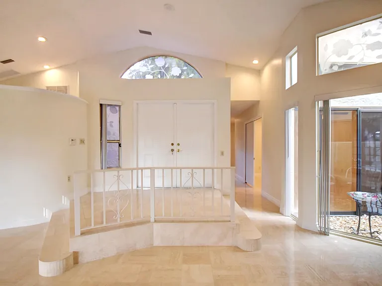 22595 Esplanada Cir W — Photo 6