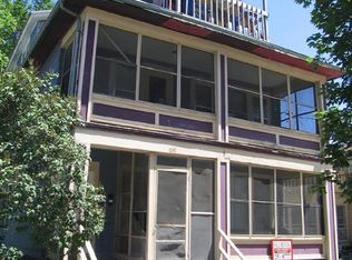 617 S Brooks St, Madison, WI 53715