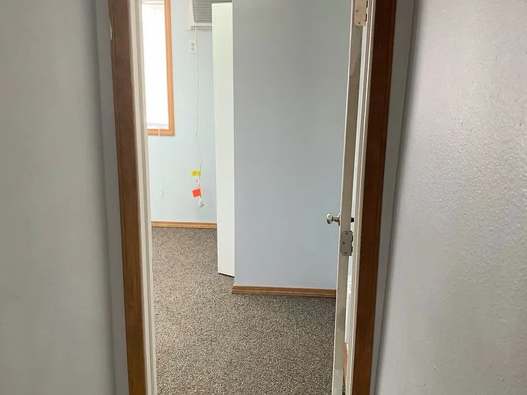 9300 E Sprague Ave — Photo 14