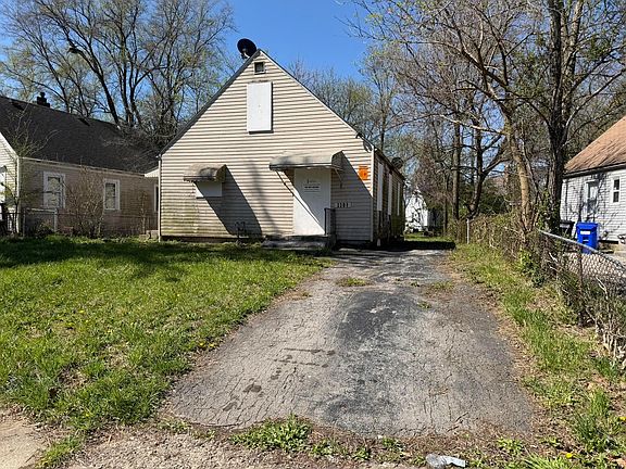 2nd image of 2281 Delbert Rd